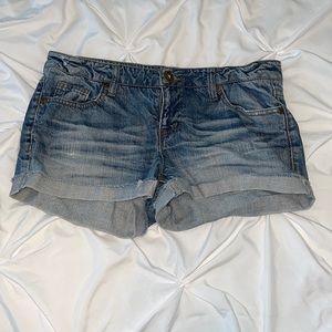 Mudd Cuffed Jean Shorts